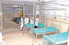 கரோனா தனிமை வார்டுகளாக மாற்றப்படும் தொடக்கப்பள்ளிகள்