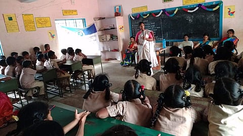 குழந்தைகளின் எதிா்காலத்துக்கு ஒளியேற்றும் 'ஜோதி'