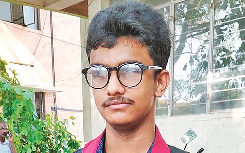 கணினி கண்கள்: நெகிழ வைக்கும் மாணவர்