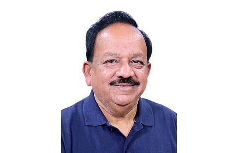 கரோனா தடுப்பூசி ஒத்திகை: சுகாதாரத் துறை அமைச்சா் ஆய்வு