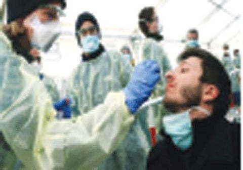 கரோனா: மத்திய, கிழக்கில் அதிசயம்