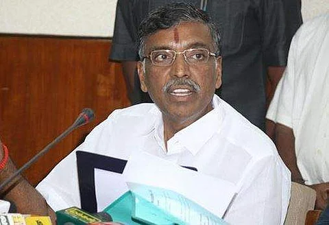 அமைச்சர் கே.பி. அன்பழகனுக்கு கரோனா தொற்று, மருத்துவமனையில் அனுமதி