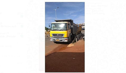 கந்தர்வகோட்டையில் திருட்டு மணல் ஏற்றி வந்த 7 லாரிகள் பறிமுதல் 