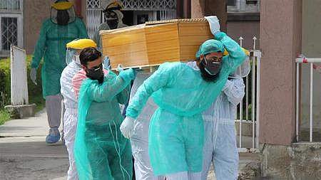 பாகிஸ்தானில் புதிதாக 4,443 பேருக்கு கரோனா பாதிப்பு; மேலும் 111 பேர் பலி
