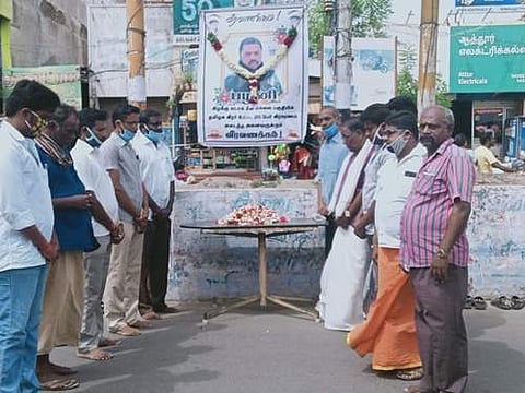 லடாக்கில் உயிரிழந்த வீரருக்கு வீர வணக்கம்