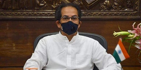 மகாராஷ்டிரத்தில் ஜூன் 30-க்குப் பிறகும் ஊரடங்கு கட்டுப்பாடுகள் தொடரும் என்று மாநில முதல்வர் உத்தவ் தாக்கரே சூசகமாகத் தெரிவித்துள்ளார் (கோப்புப்படம்)