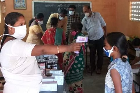 அவிநாசியில் இலங்கைத் தமிழர் முகாமில் கரோனா தடுப்பு முகாம்