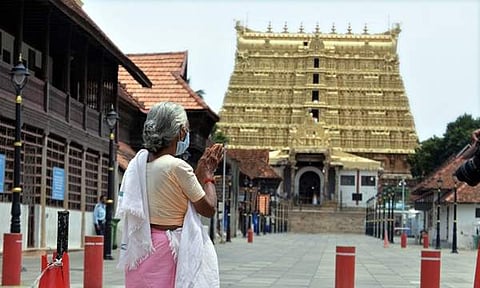 பத்மநாபசுவாமி கோயில் பாதாள அறை பொக்கிஷம்