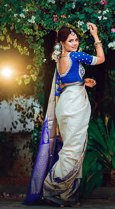 'தமிழுக்கு எண் ஒன்றை அழுத்தவும்' என்ற படத்தின் மூலம் தமிழக ரசிகர்களுக்கு அறிமுகமானவர் ஐஸ்வர்யா தத்தா. படங்கள் : நன்றி இன்ஸ்டாகிராம்