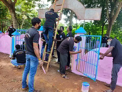 பூங்காவை சீரமைத்த பாதுகாப்புப் படையினர்