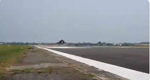 இந்தியா வந்தடைந்த ரஃபேல் போர் விமானங்கள்