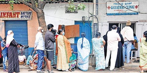 கரோனா தொற்று சமூகப் பரவலாகிவிட்டது