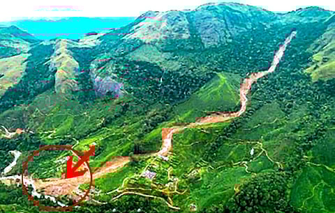 மூணாறு அருகே நிலச் சரிவு: மேலும் 3 பேரின் சடலங்கள் மீட்பு; பலி 52 ஆக உயா்வு