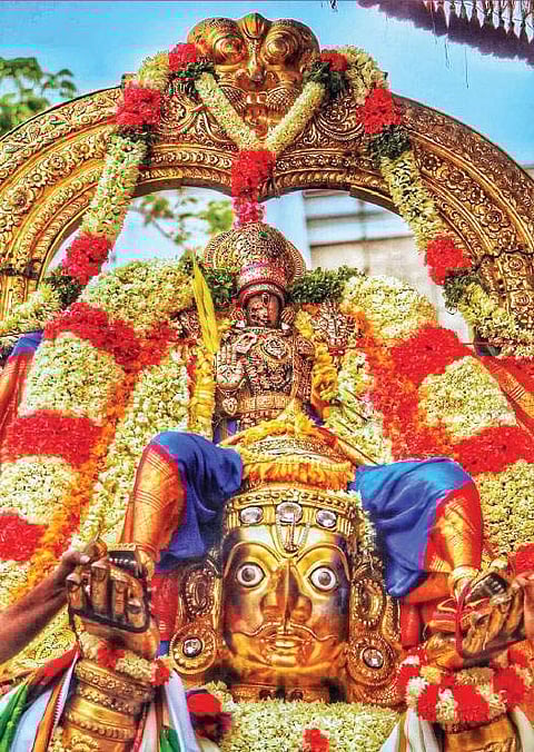 ராபர்ட் கிளைவ் காணிக்கை