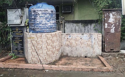 சீரமைக்கப்பட்ட குடிநீா்த் தொட்டி.