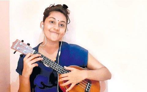 அமிதாப் புகழ்ந்து தள்ளிய ஆர்யாதயாள்!