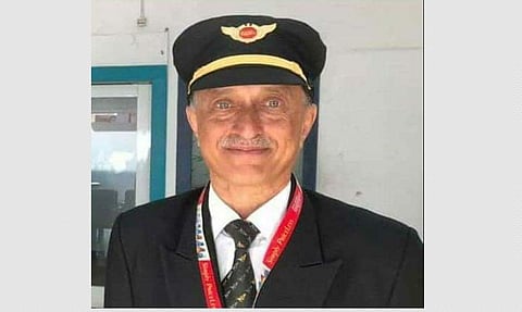 பெரும் உயிரிழப்புகளைத் தவிர்த்து உயிரிழந்த விமானி தீபக் சாத்தே: உறவினர் உருக்கம்