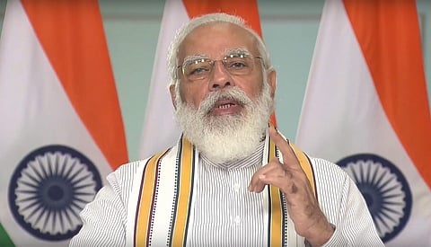 மனஅழுத்தத்தை உருவாக்கும் மதிப்பெண் சான்றிதழ்: பிரதமர் மோடி உரை