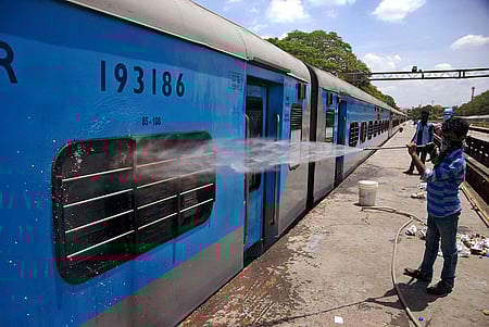 திருப்பதி-காட்பாடி சிறப்பு ரயில்கள் தினசரி மெமு ரயில்களாக மாற்றம்