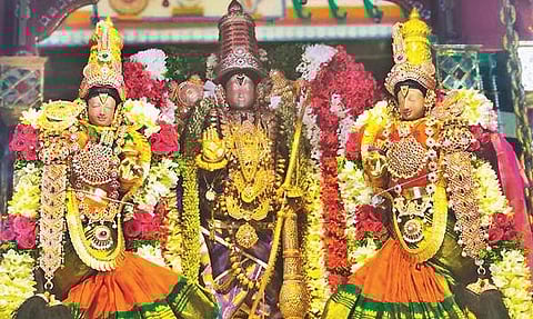 பிரியமான தம்பதிகளின் அடையாளம்!