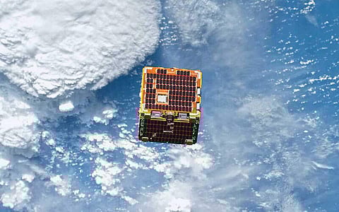 மரப் பொருள்களால் செயற்கைக்கோள்!