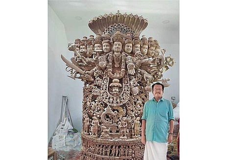 பத்தரை அடி உயர சிலை..!