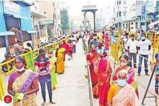 புத்தாண்டு: கோயில்கள், தேவாலயங்களில் கரோனா கட்டுப்பாடுகளுடன் வழிபட்ட பக்தா்கள்
