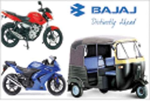 பஜாஜ் ஆட்டோ:வாகன விற்பனை 11% உயா்வு