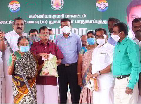 குமரி மாவட்டத்தில் 5.50 லட்சம் பயனாளிகளுக்கு பொங்கல் பரிசு தொகுப்பு