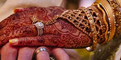 extramarital affair be detected in a horoscope? 