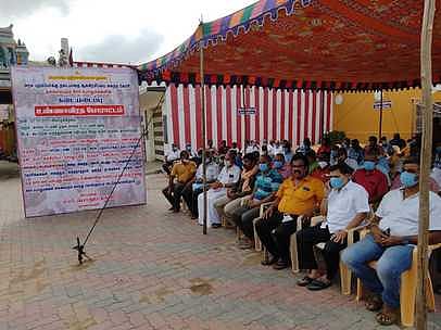 ராஜபாளையம் அருகே ஆக்கிரமிப்பை அகற்றக் கோரி கடையடைப்பு