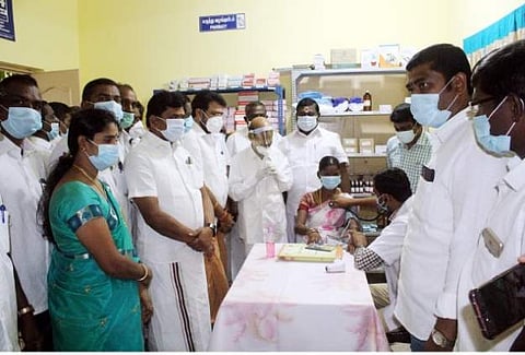 கொங்கணாபுரம் பகுதியில் வெள்ளி அன்று திறந்துவைக்கப்பட்ட அம்மா சிறு மருத்துவமனை.