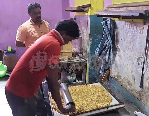 உலகப் புகழ்பெற்ற கோவில்பட்டி கடலைமிட்டாய்