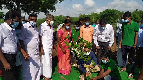 திருக்கோளிலி நுண்ணூட்ட சத்து பூங்காவை தொடங்கி வைத்த நாகை மாவட்ட ஆட்சியர் அ.அருண்தம்புராஜ்.