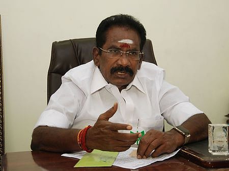 செல்லூா் கே.ராஜூ.