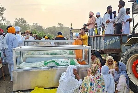 வன்முறையில் உயிரிழந்த விவசாயிகள்