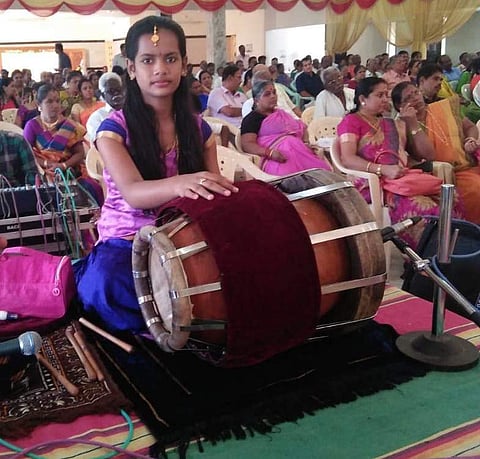 தவுல் இசையில் கோலோச்சி வரும் அமிர்தவர்ஷினி