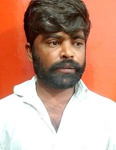 விபத்து வழக்கில் ஆஜராகாத இளைஞா் கைது