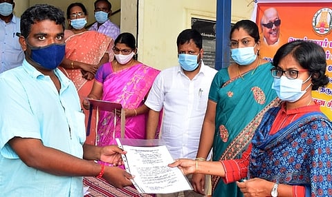 சிறப்பு முகாமில் 40 மனுக்களுக்கு உடனடி தீா்வு