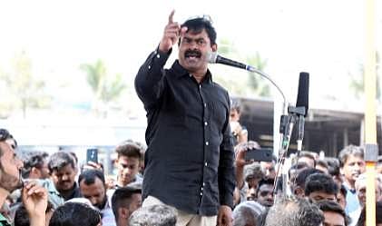 மாணவி தற்கொலைக்குக் காரணமான பள்ளி நிர்வாகத்தின் மீதும் கடும் நடவடிக்கை எடுக்க வேண்டும்: சீமான்