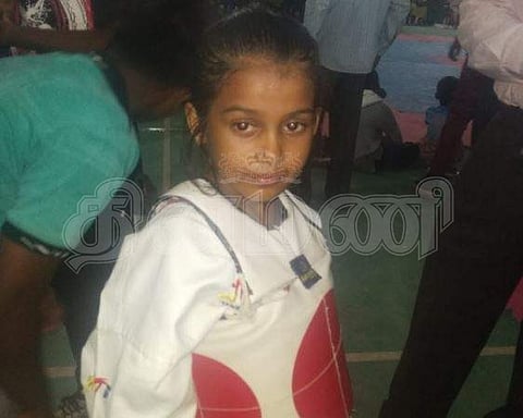 டேக்வாண்டோ விளையாட்டில் ஒளிரும் குழந்தை நட்சத்திரம் தாஸ்வி!