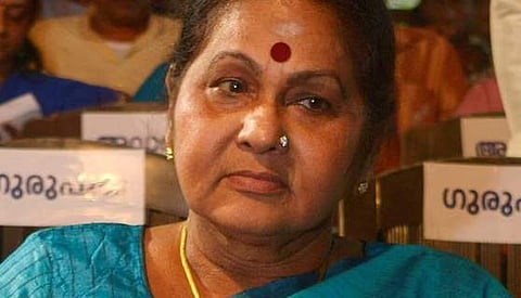 தனக்குப் பிடித்த நடிகைக்காக கல்லீரல் தானம் வழங்க முன் வந்த ரசிகர்