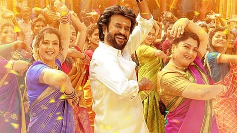 ரஜினிகாந்த்தின் 'அண்ணாத்த': ரசிகர்களை ஏமாற்றினாரா  சிவா ? - திரைப்பட விமர்சனம்