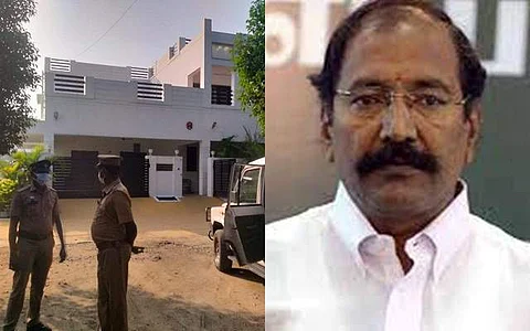 முன்னாள் அமைச்சர் தங்கமணி தொடர்புடைய இடங்களில் ரூ.2.16 கோடி பறிமுதல்