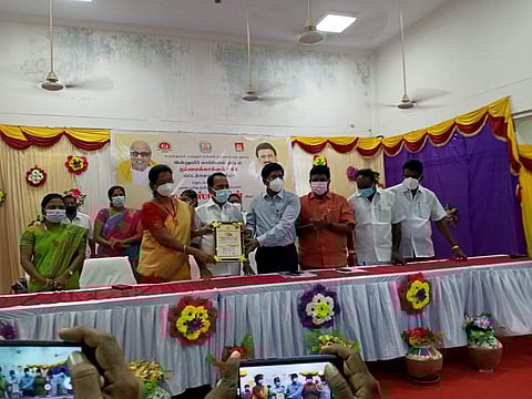 விழுப்புரத்தில் 'இன்னுயிர் காப்போம்' 48 திட்டத்தை முதல்வர் காணொளி காட்சி மூலம் தொடங்கி வைத்தார்.