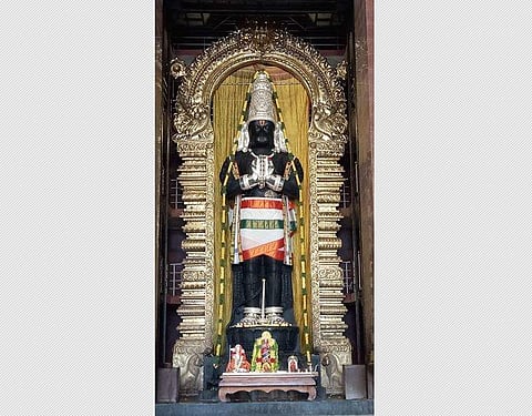 ஞானபுரீ 33 அடி உயர ஆஞ்சனேயர்.