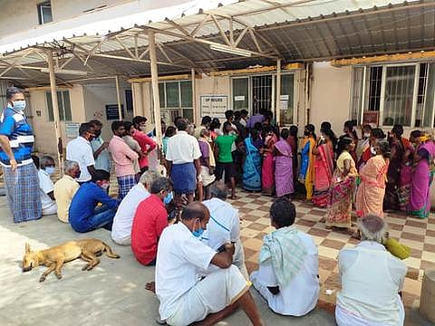 ஊத்தங்கரை அரசு மருத்துவமனைக்கு நோயாளிகளின் எண்ணிக்கை அதிகரிப்பு