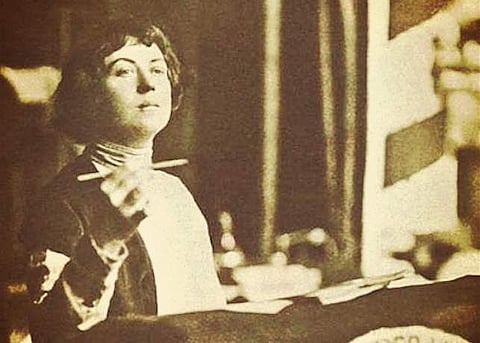 எழுத்தாளர் அலெக்சாண்டிரா கொலன்தாய்