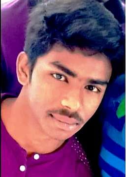 13sgp001_1மாணவா் மெளலீஸ்வரன்.302chn_156_8