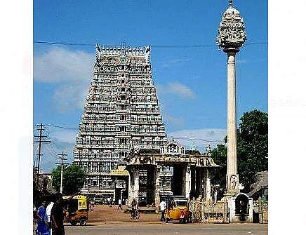 மன்னார்குடி ராஜகோபாலசுவாமி கோயில் ராஜகோபுரம்